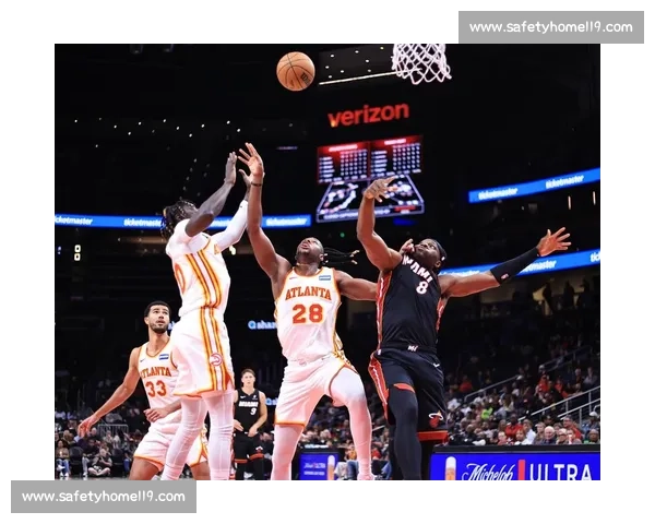 NBA老鹰对阵步行者焦点战前瞻双方攻防博弈看点十足胜负悬念引期待 NBA老鹰对阵步行者焦点战前瞻双方攻防博弈看点十足胜负悬念引期待